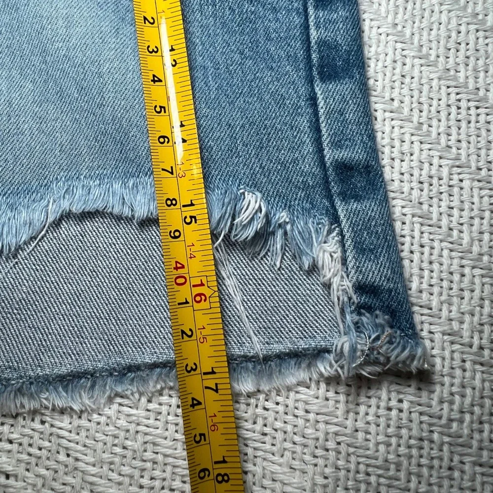 Good American Baggy Denim Shorts Indigo Curve Raw Hem Size 24
